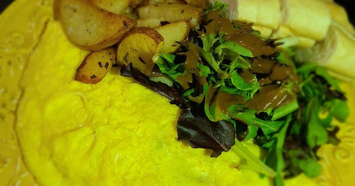 Hammmm Omelette Malaga Cove Yellow Vase Cafe in CA