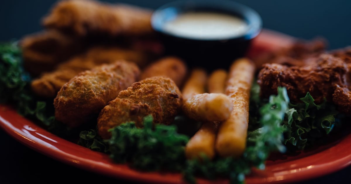 Fried Appetizer Platter Dinner Peppers Grill & Bar Southwestern