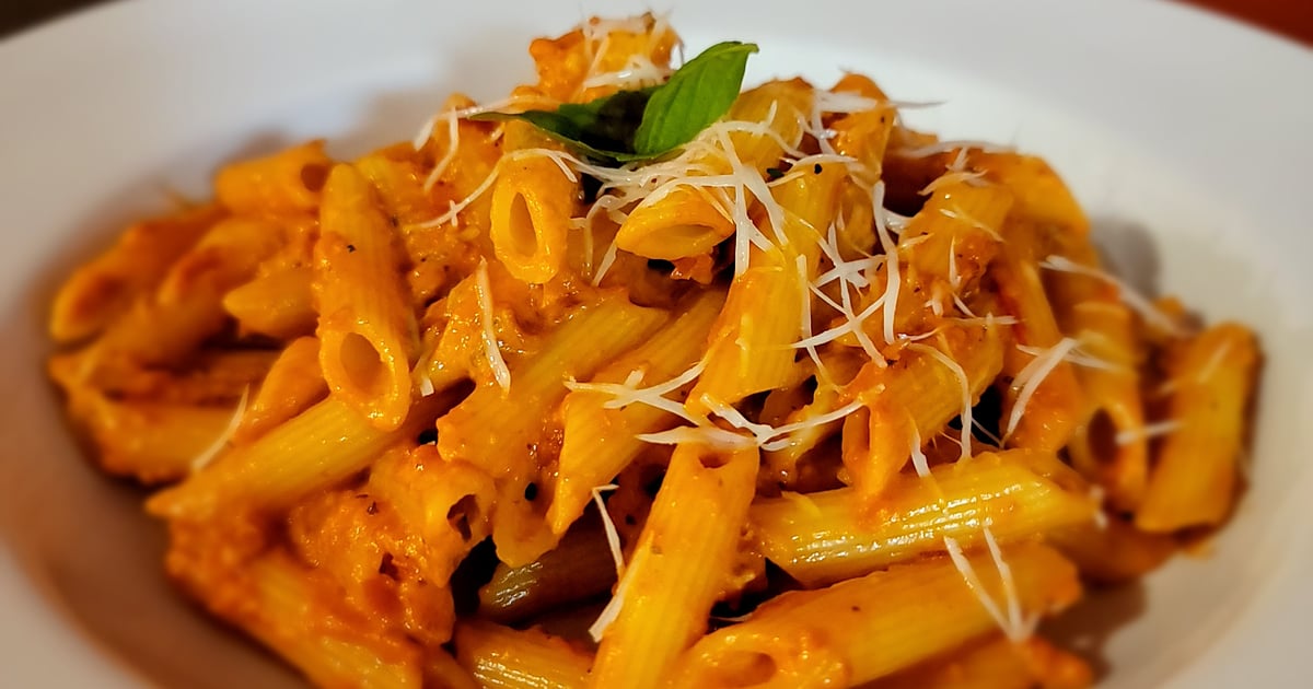 Penne Alla Vodka Menu Village Pizza Preston Restaurant in Preston, CT