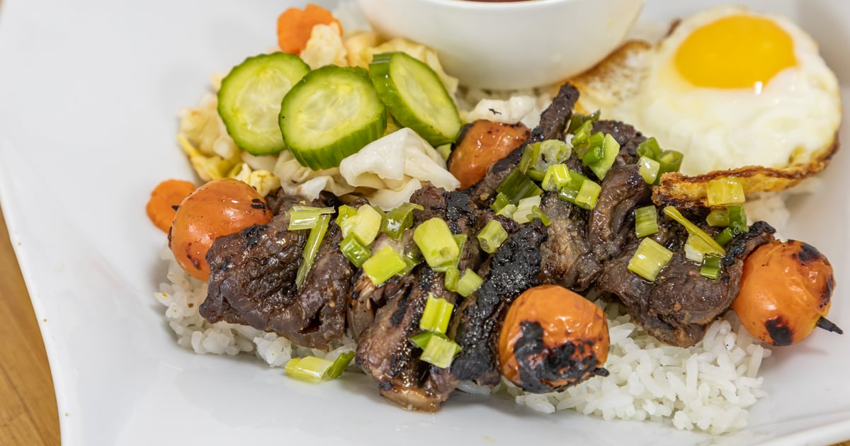 R4. Garlic-Ribeye Rice - Menu - Oh Mai Sandwich Kitchen - Pho | Bahn Mi ...