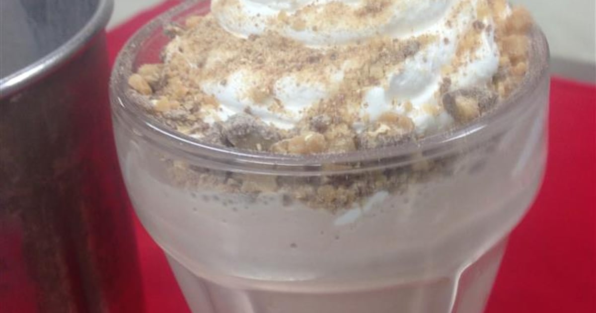 Sundaes Desserts & Beverages TV's Deli & Diner Restaurant in