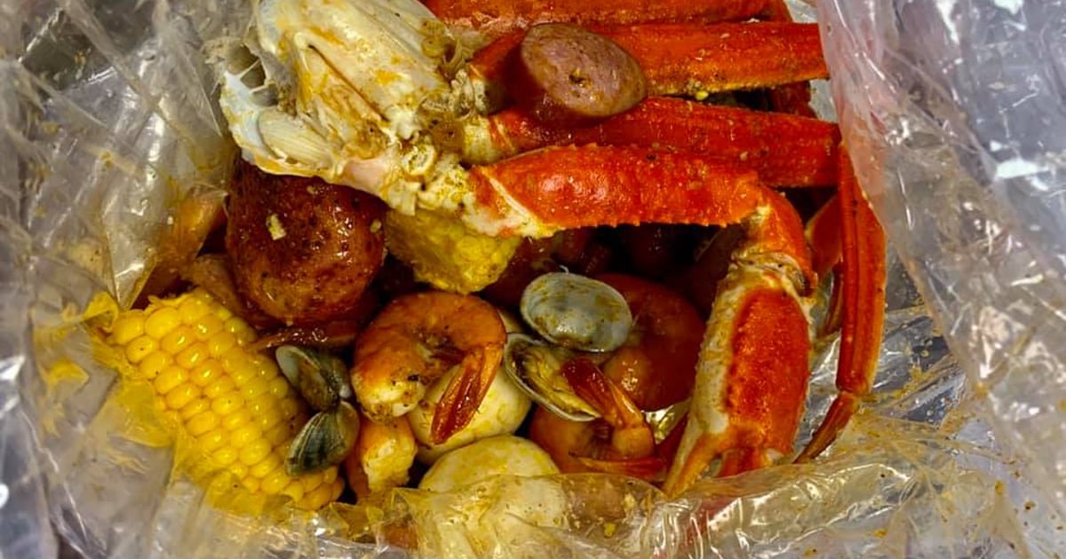 Order Online Top Crab Seafood and Bar Seafood Restaurant in GA