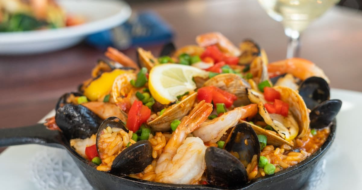 Barcelonan Seafood Paella Dinner Menu 42 Degrees North Restaurant