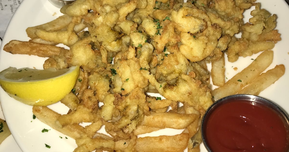 Whole Native Clams Dinner Sea Ketch Restaurant Restaurant in