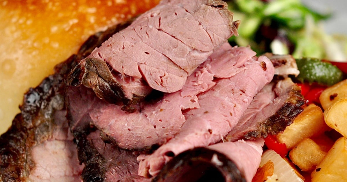 carved-roast-beef-daily-bars-chuck-a-rama-buffet