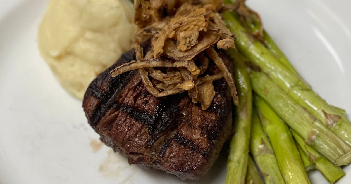 Filet Mignon - Christmas Eve and New Year's Eve Menu - Nick & Tom's ...