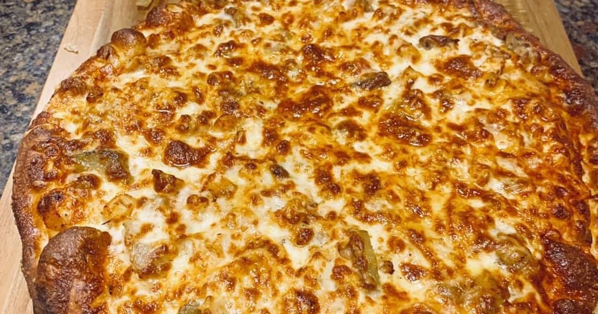 CHICKEN FAJITA PIZZA Menu Village Pizzeria Pizza Restaurant in