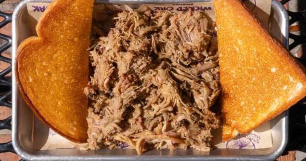 Pulled Pork (1/2 Lb) Wicked Oak Barbeque Barbecue Restaurant