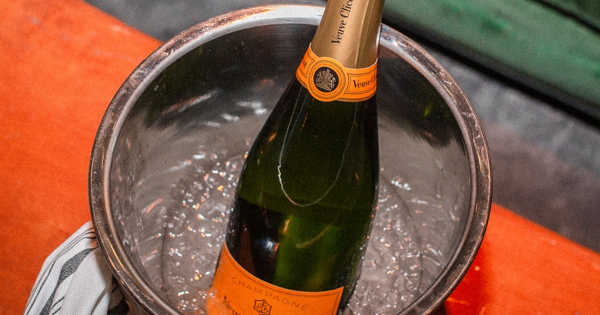 Ayaさん専用_新品4本セット_Veuve Clicquot シャンパン Veuve Clicquot Brut - The Montauk - Brunch, Lunch, Dinner, Happy