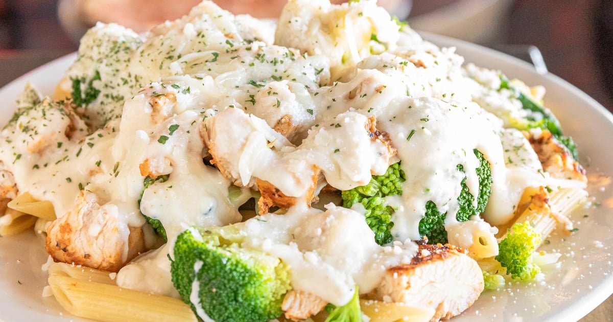 Chicken Broccoli Alfredo Menu Comellas