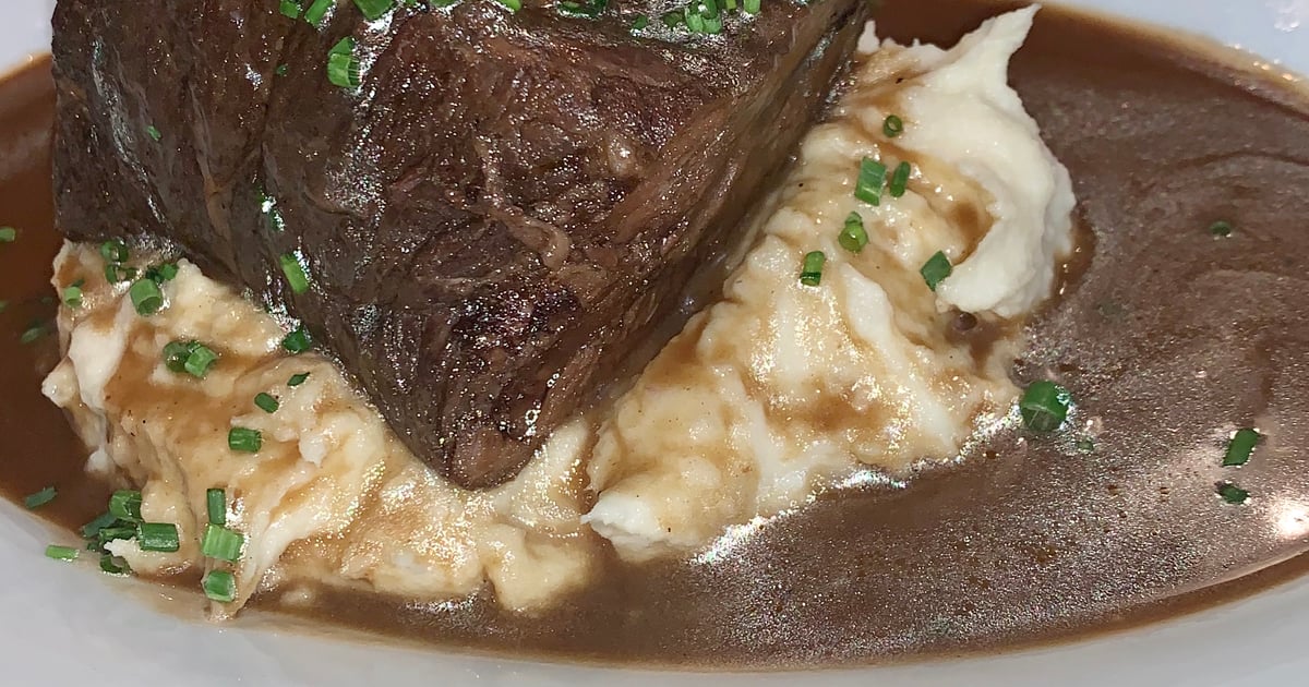 Boneless Braised Short Rib Steakhouse Dinner Larsen's Restaurants