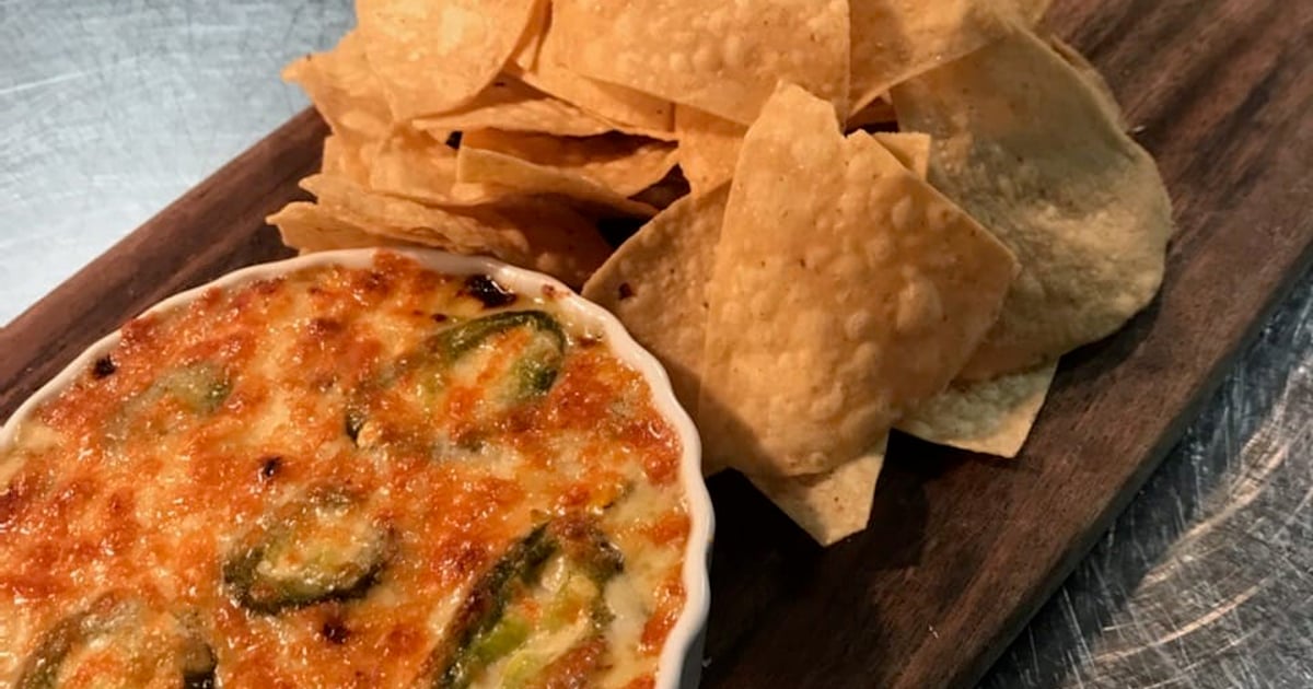 Jalapeno Queso Dip Grill Dinner Larsen's Restaurants Steak House