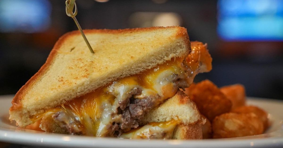 Pot Roast Grilled Cheese Food Home Team Pub Liverpool's Sports Bar