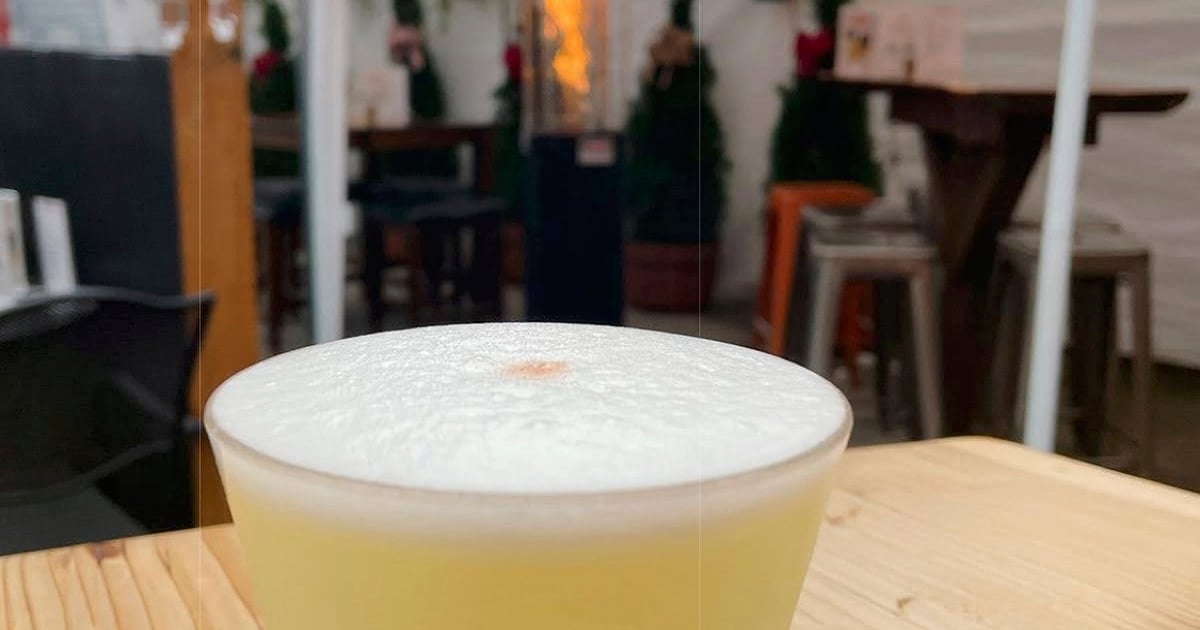 Pisco Sour Cocktails Don Lucho's Restaurant &amp; Pisco Bar