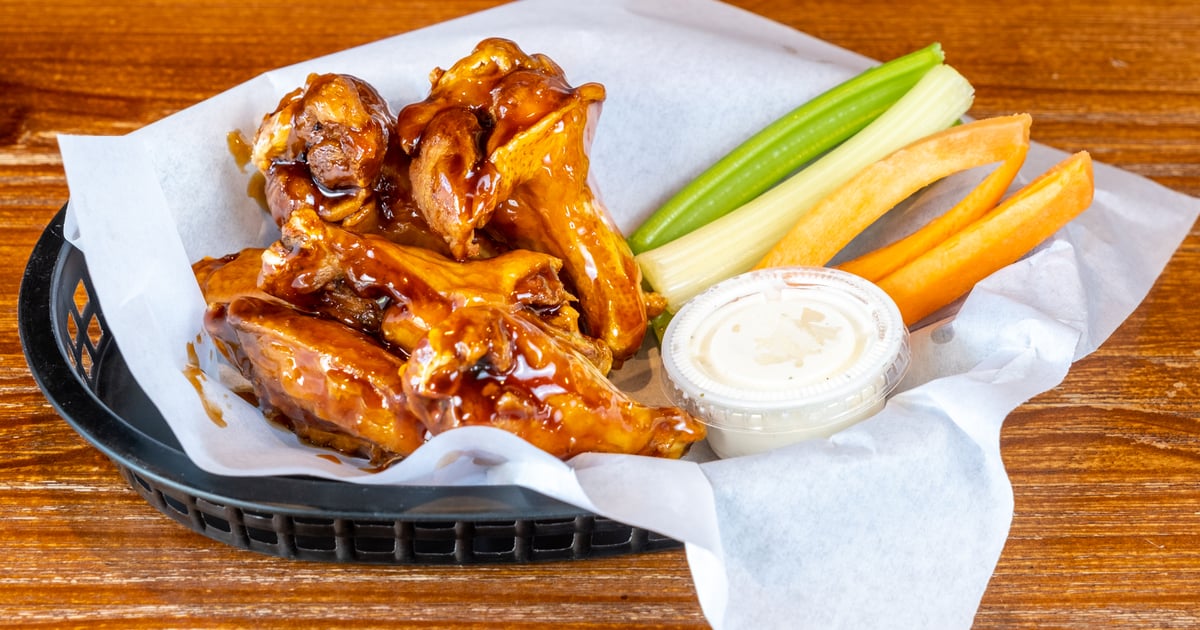 Henry's Famous Jumbo Wings DineIn & TakeOut Menu 262 Rooftop