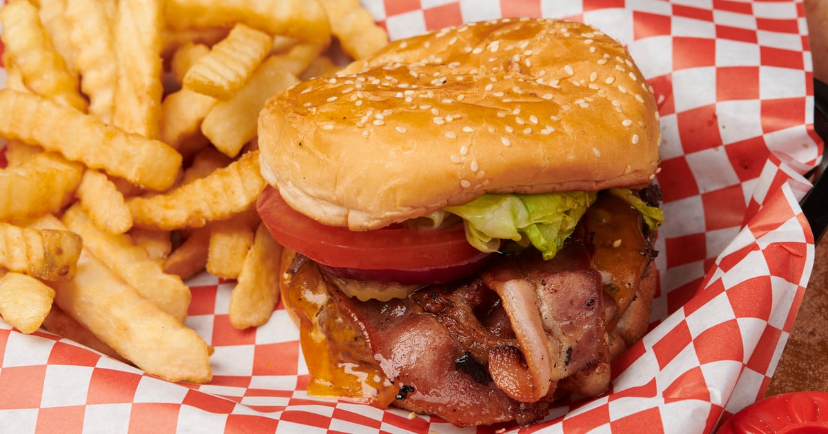 Bacon Cheese Burger - Main Menu - Border City Ale House - Sports Bar in ...