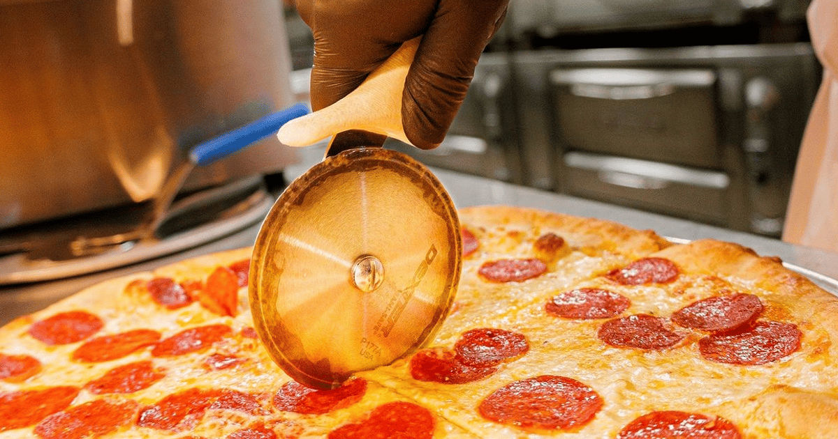 Menu - Elizabeth's Pizza - Lawndale - Restaurant in Greensboro, NC