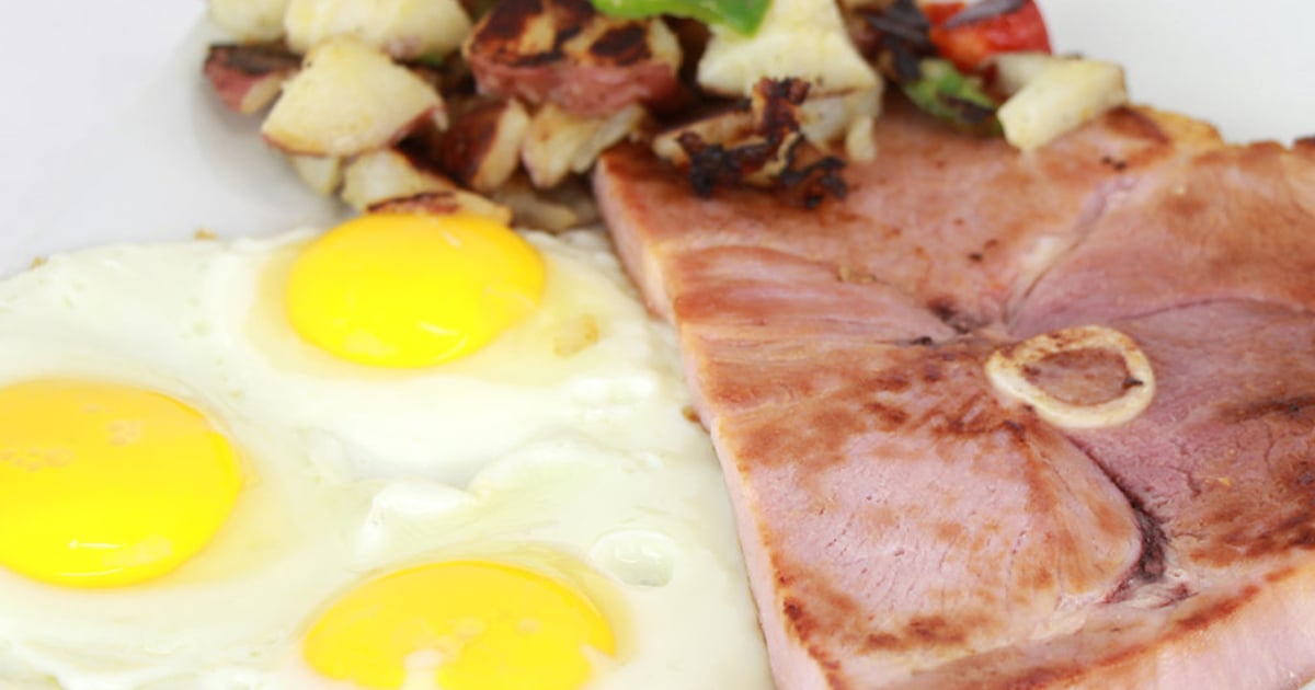 country ham and eggs        
        <figure class=