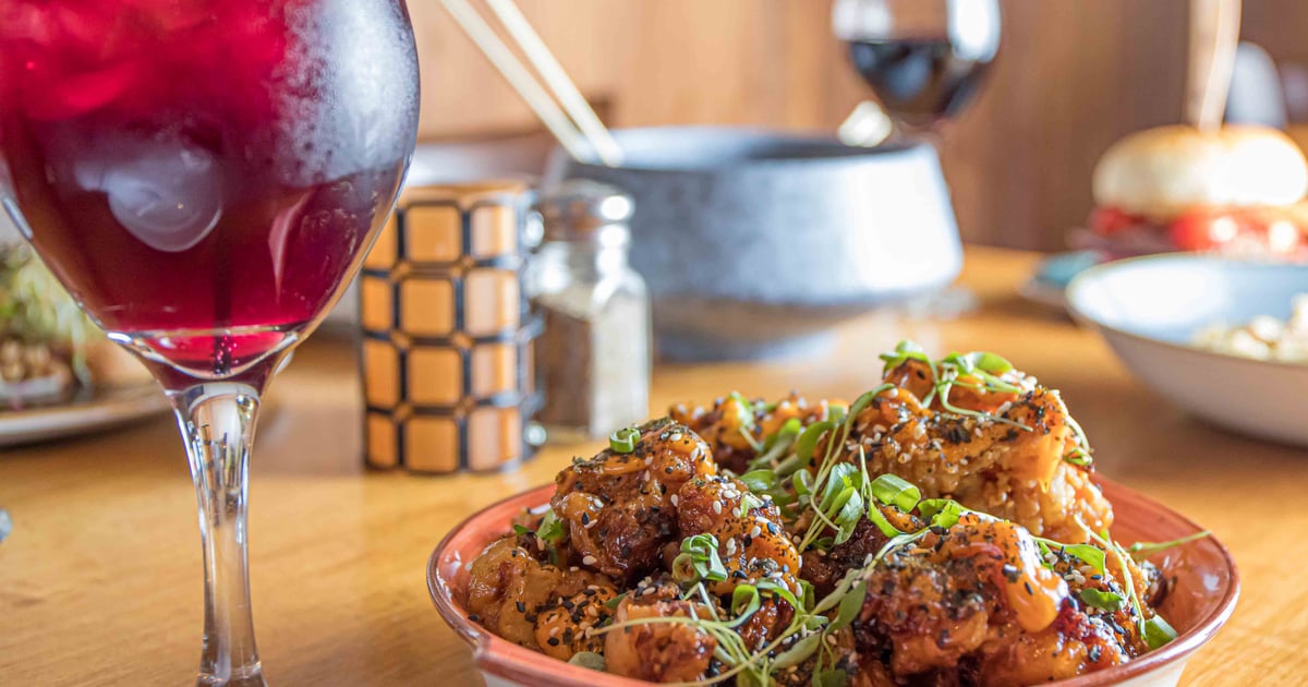 MENUS Devlin's Bar & Grill in Brighton, MA