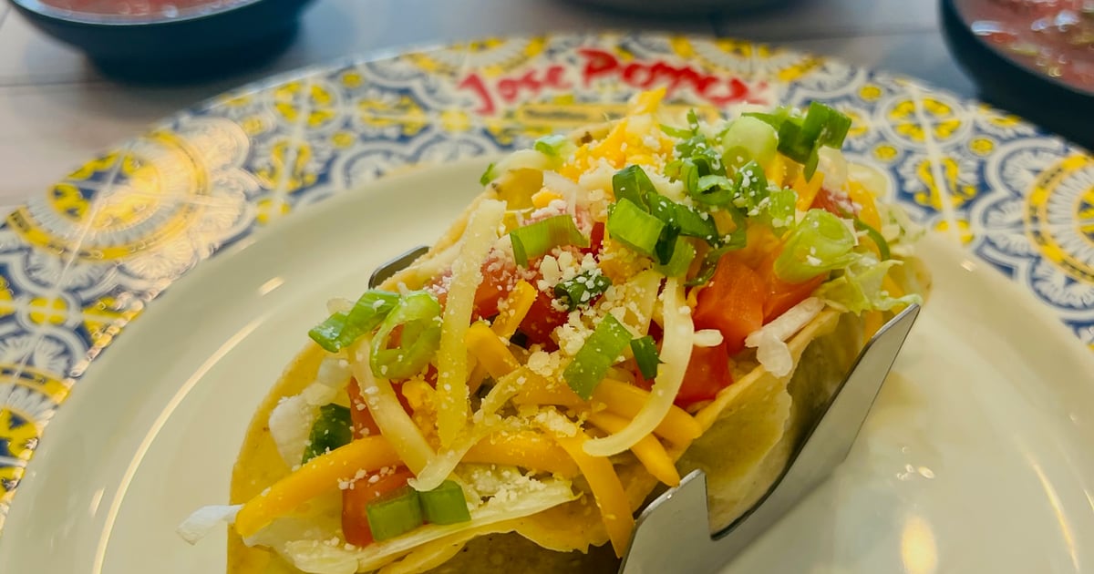 Crispy Ground Beef Taco Happy Hour Jose Pepper's