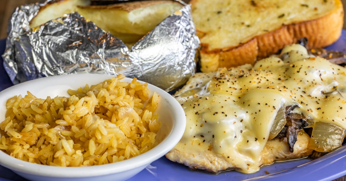 Order Online Backaracks Steak House & Grill Scottsbluff, Nebraska