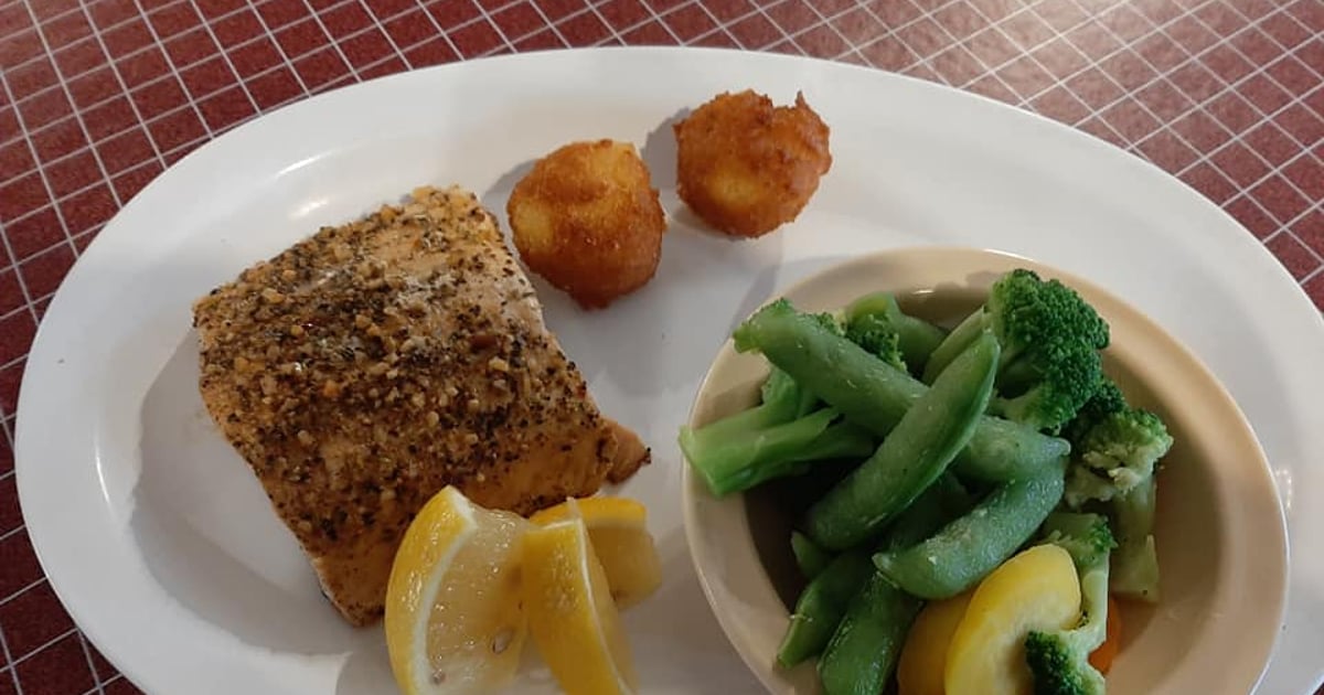 Atlantic Grilled Salmon Our Menu Catfish Kettle Restaurant