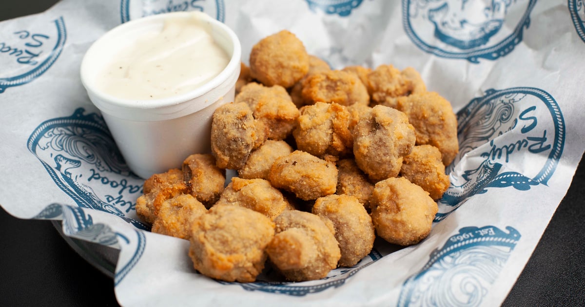Fried Mushrooms Main Rudy's Seafood Restaurant in San Antonio, TX
