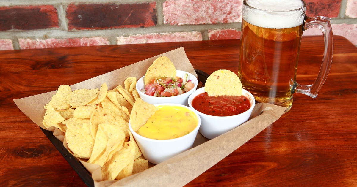 Chips & Dips Main Menu Zooky's Sports Tavern Sports Bar in New