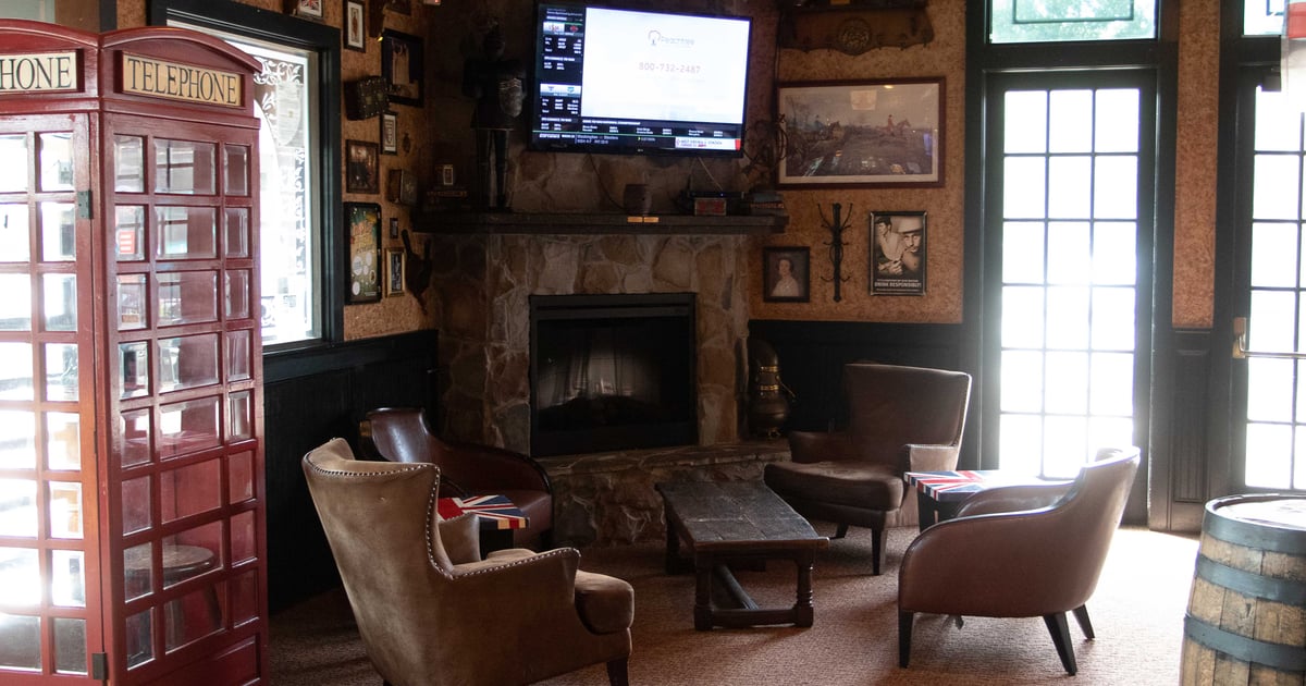 Contact Baker St Pub & Grill