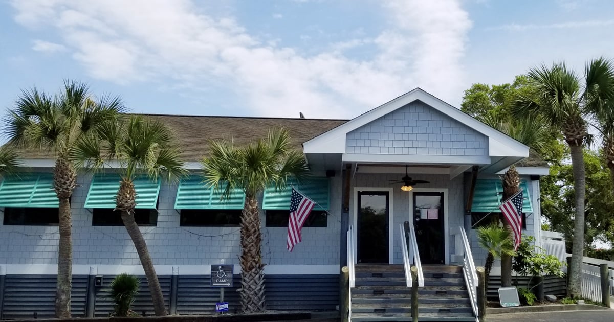 About Us Sara J's Seafood Restaurant in Garden City, SC