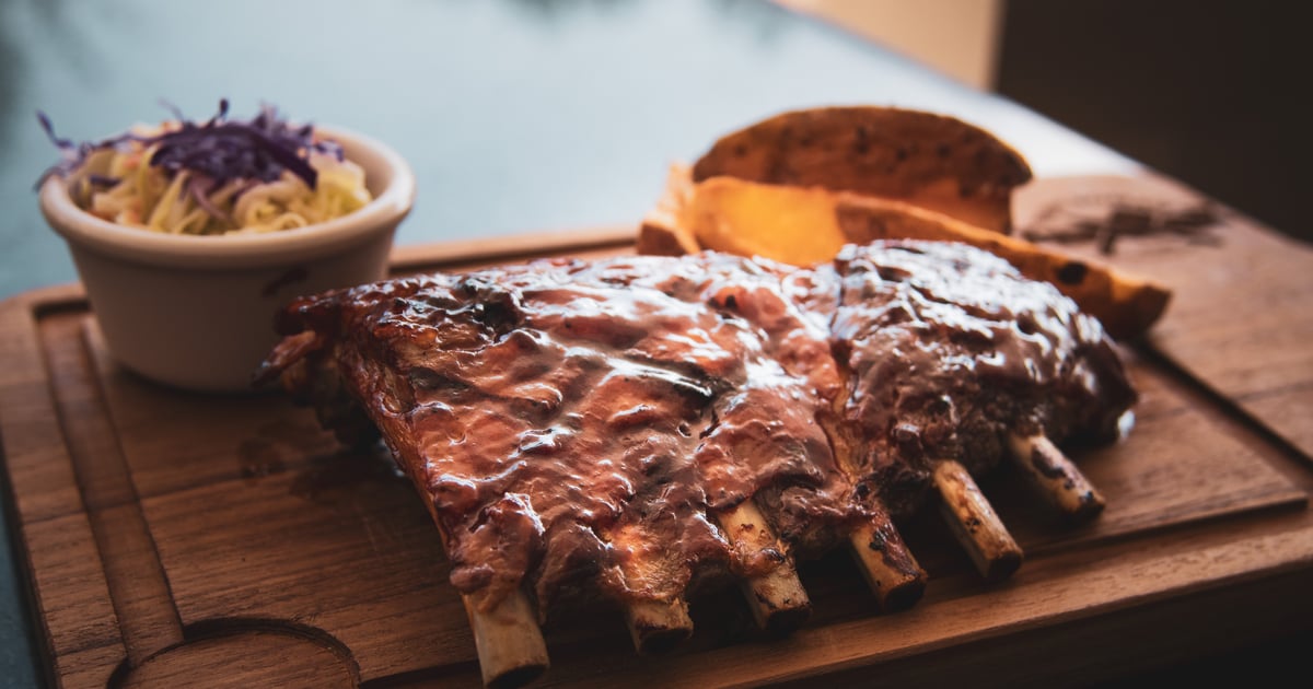 Menu - Hometown Steak and Que - Barbecue Restaurant in GA