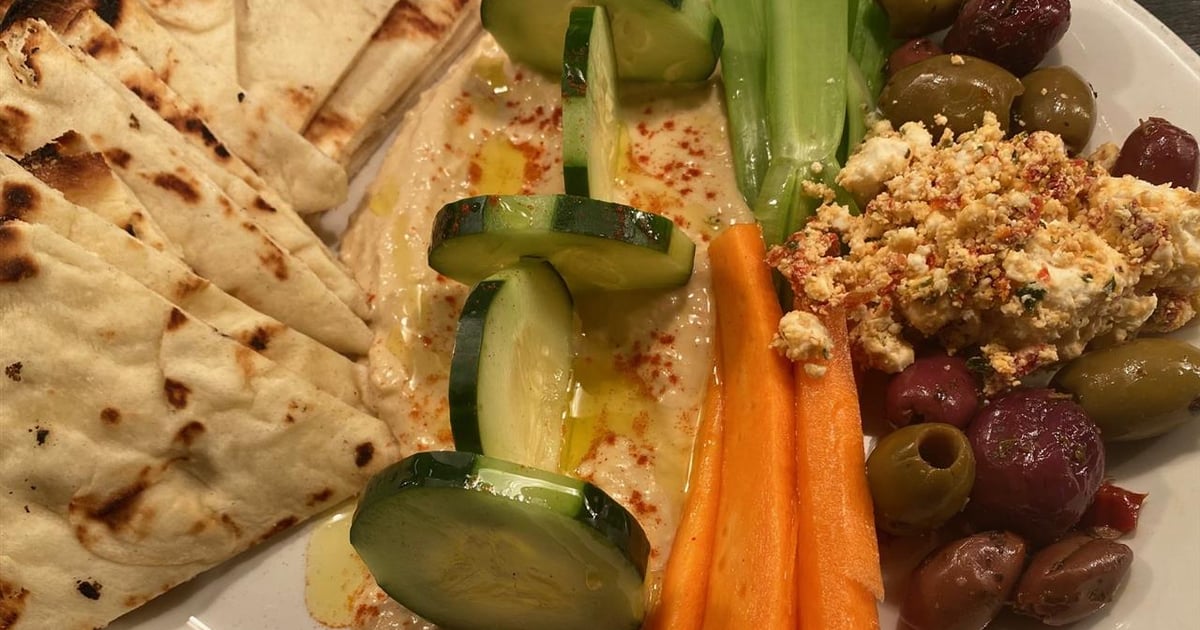 Hummus & Pita Brunch William Jeffrey's Tavern Tavern in Arlington, VA