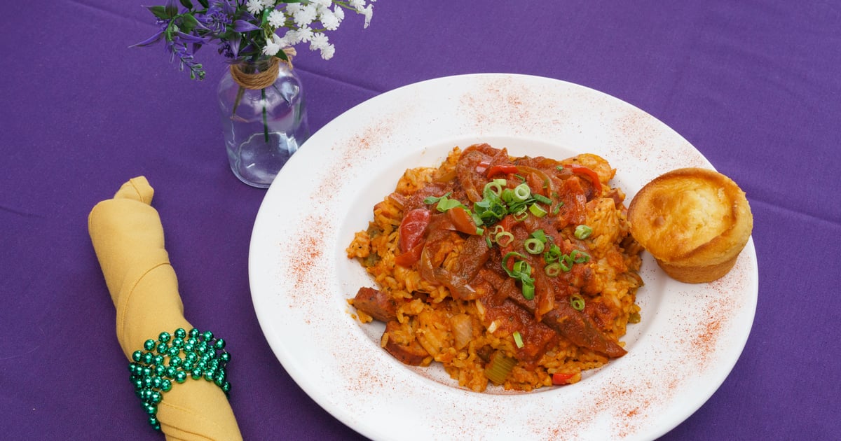 Jambalaya Onsite Lunch & Dinner Bourbon Street Cajun Restaurant
