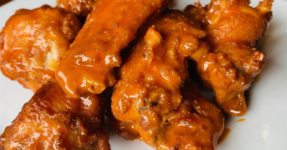 Baked Chicken Wings Dinner Menu Arts Jug Restaurant in Watertown, NY