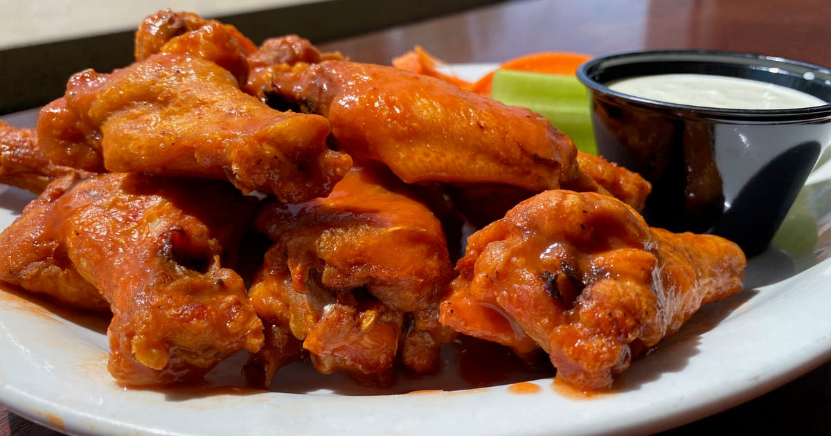 Traditional Bone-In Wings - Brixx Craft House