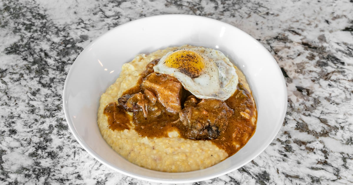 Debris + Grits Food CC's on Central Breakfast, lunch & catering in