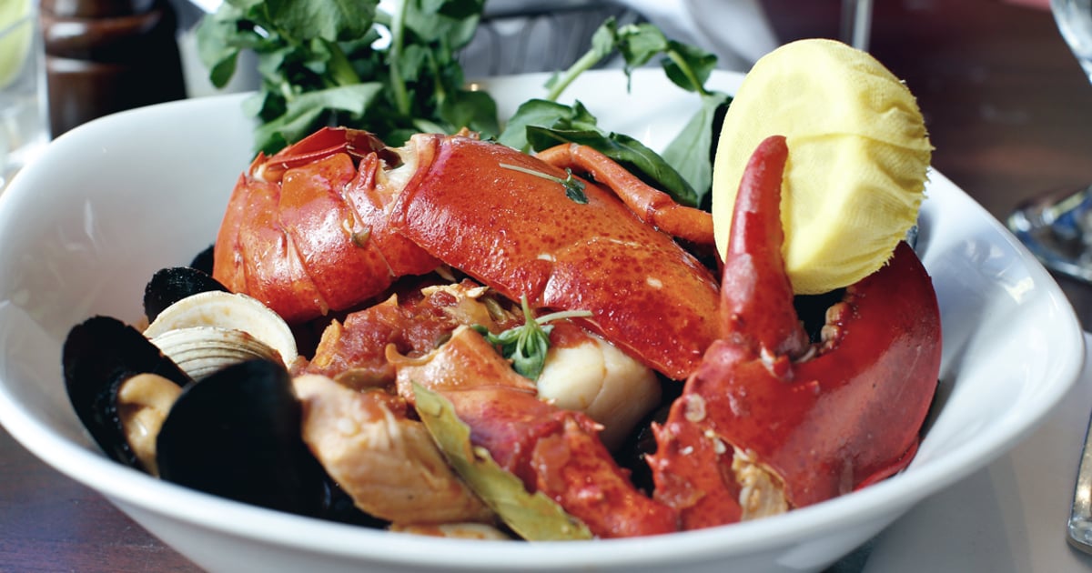 Waterfront Bar & Grill American Restaurant in Plymouth, MA