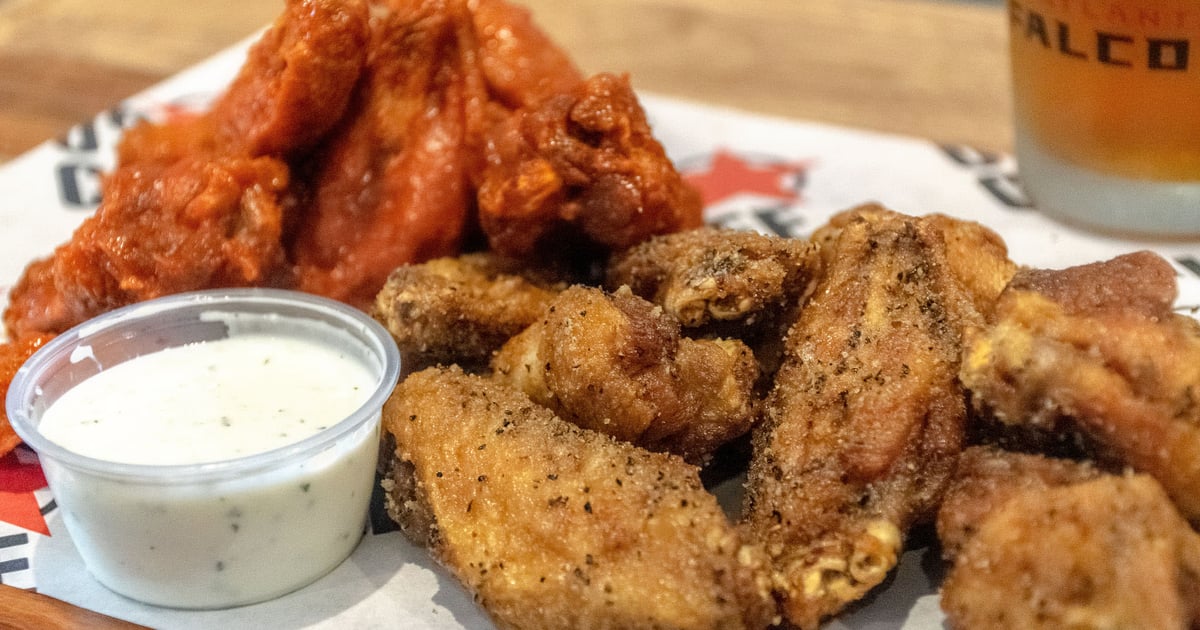 BoneIn Wings Starters, Wings & Salads US Cafe Burgers & Wings