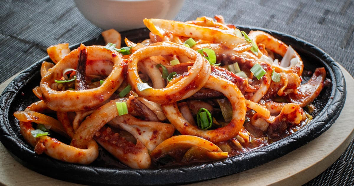 21-stir-fried-spicy-squid-full-menu-bewon-korean-bbq