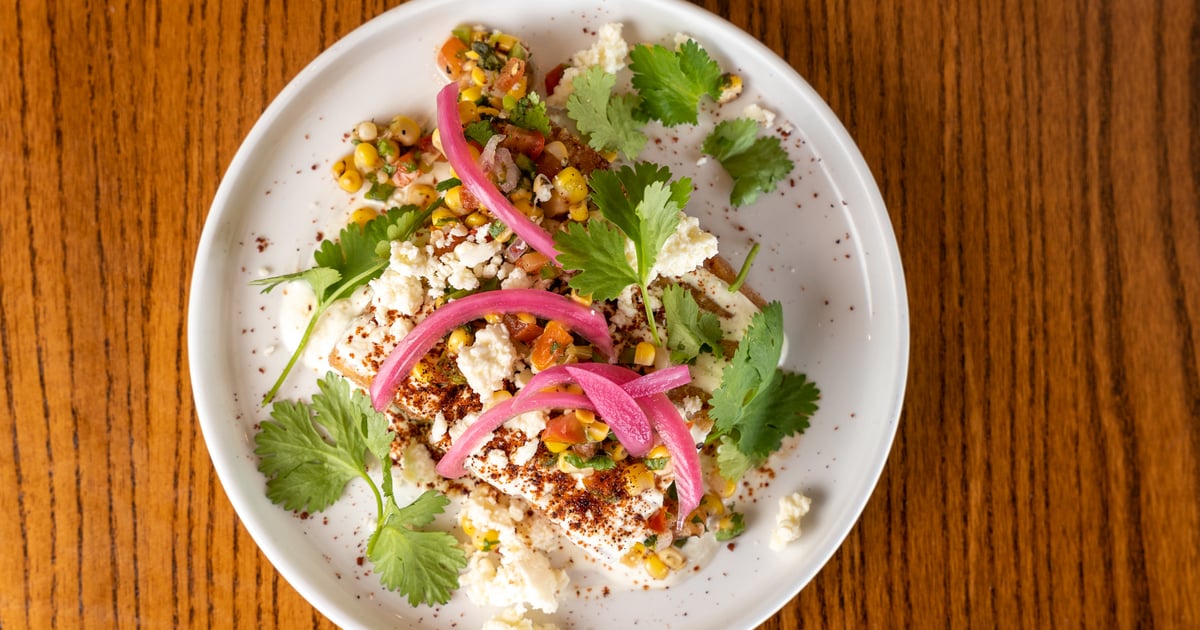 E & I Mexican Street Grit Dinner Ember & Iron