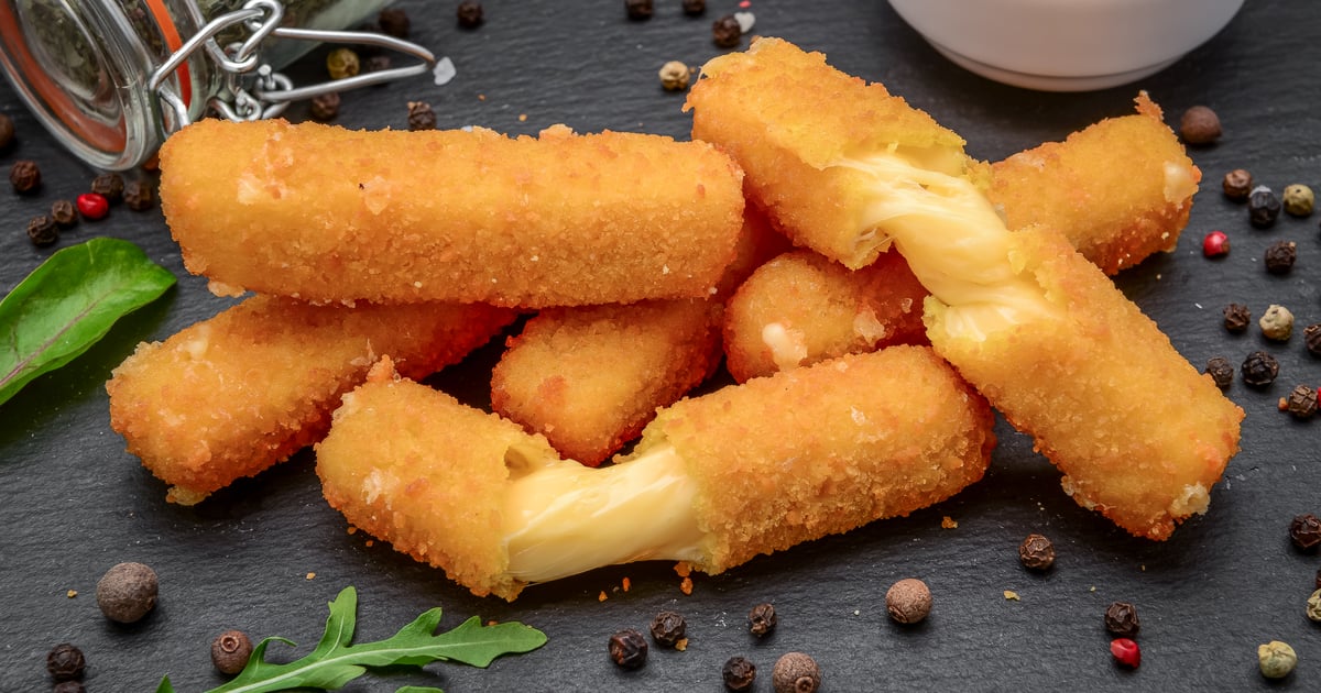 Mozzarella Cheese Sticks - Bears PoBoys - American Restaurant in