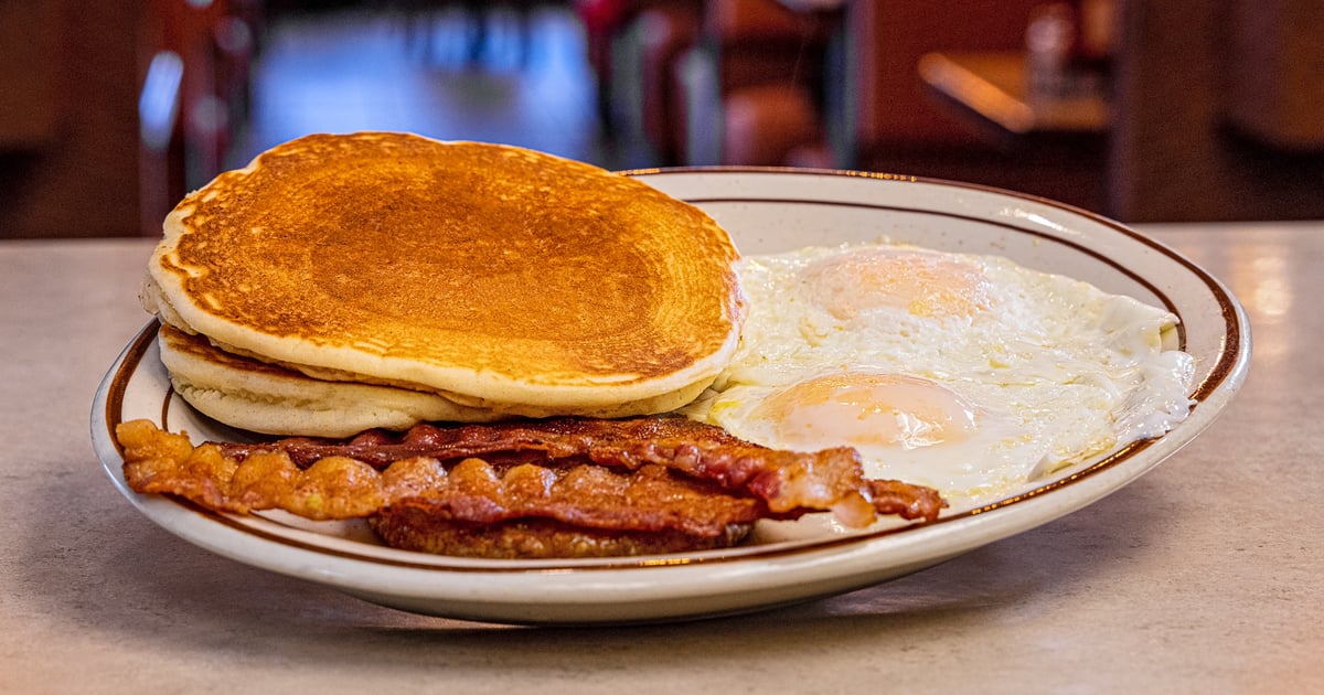 Pancake Special - Breakfast - Settler's Family Restaurant - American ...