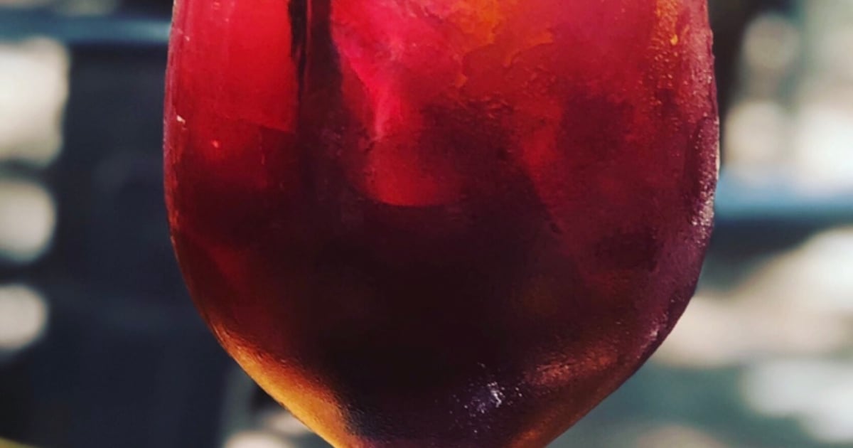 De la Costa Red Sangria Beverage Menu Mizza Italian Restaurant in