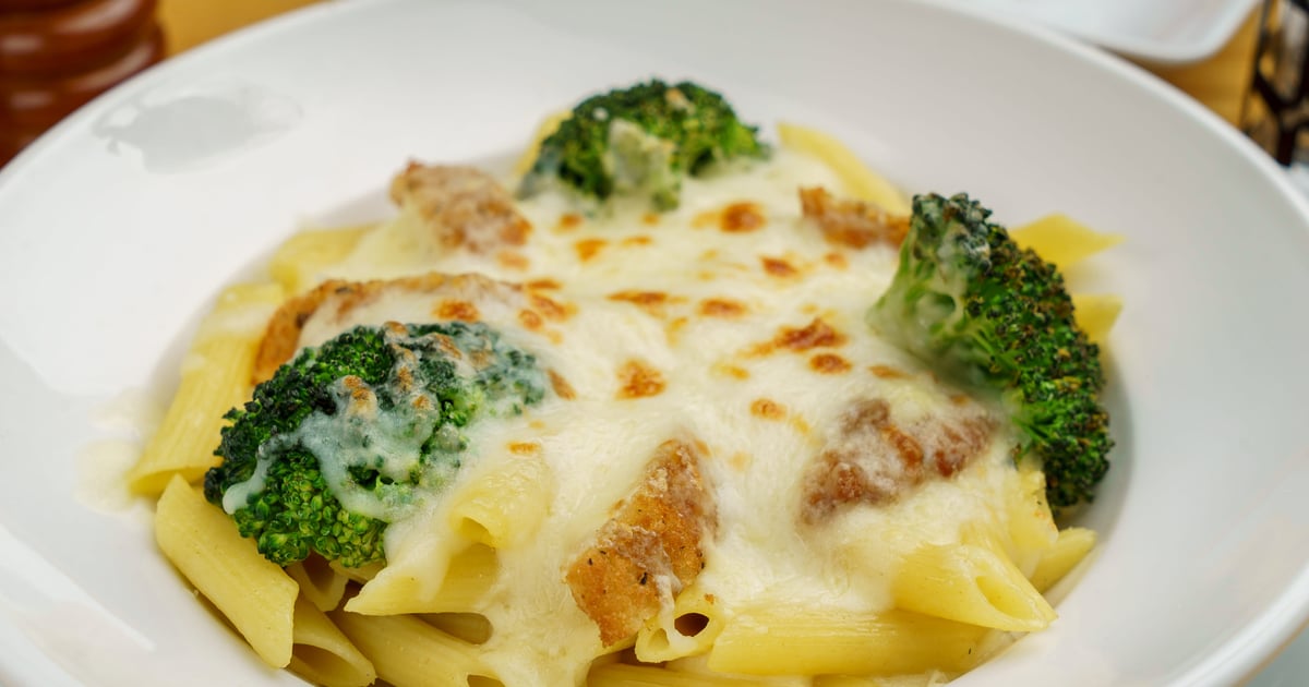 Chicken and Broccoli Menu Caffe Amici Cafe in