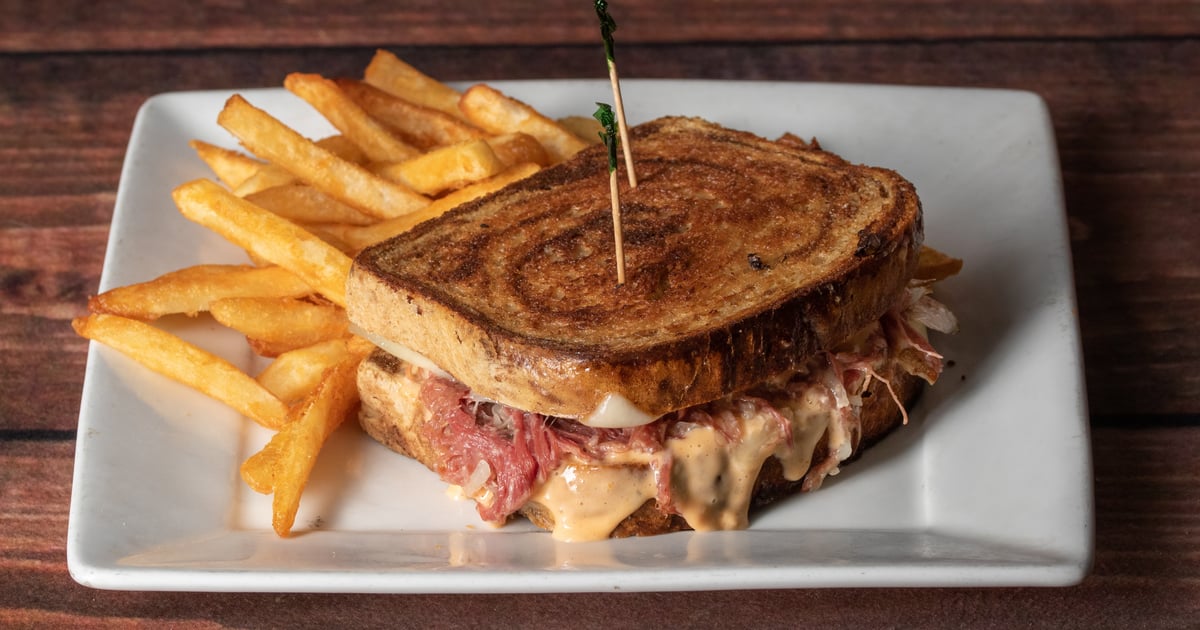 Reuben Burger - Menu - Brookside II Sports Bar and Grille - Sports Bar ...