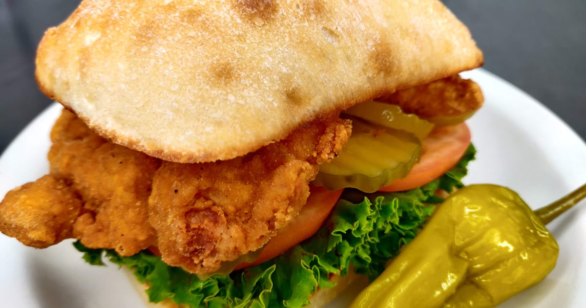 Chicken Tender Sandwich Lunch & Dinner Shipwreck Cafe American