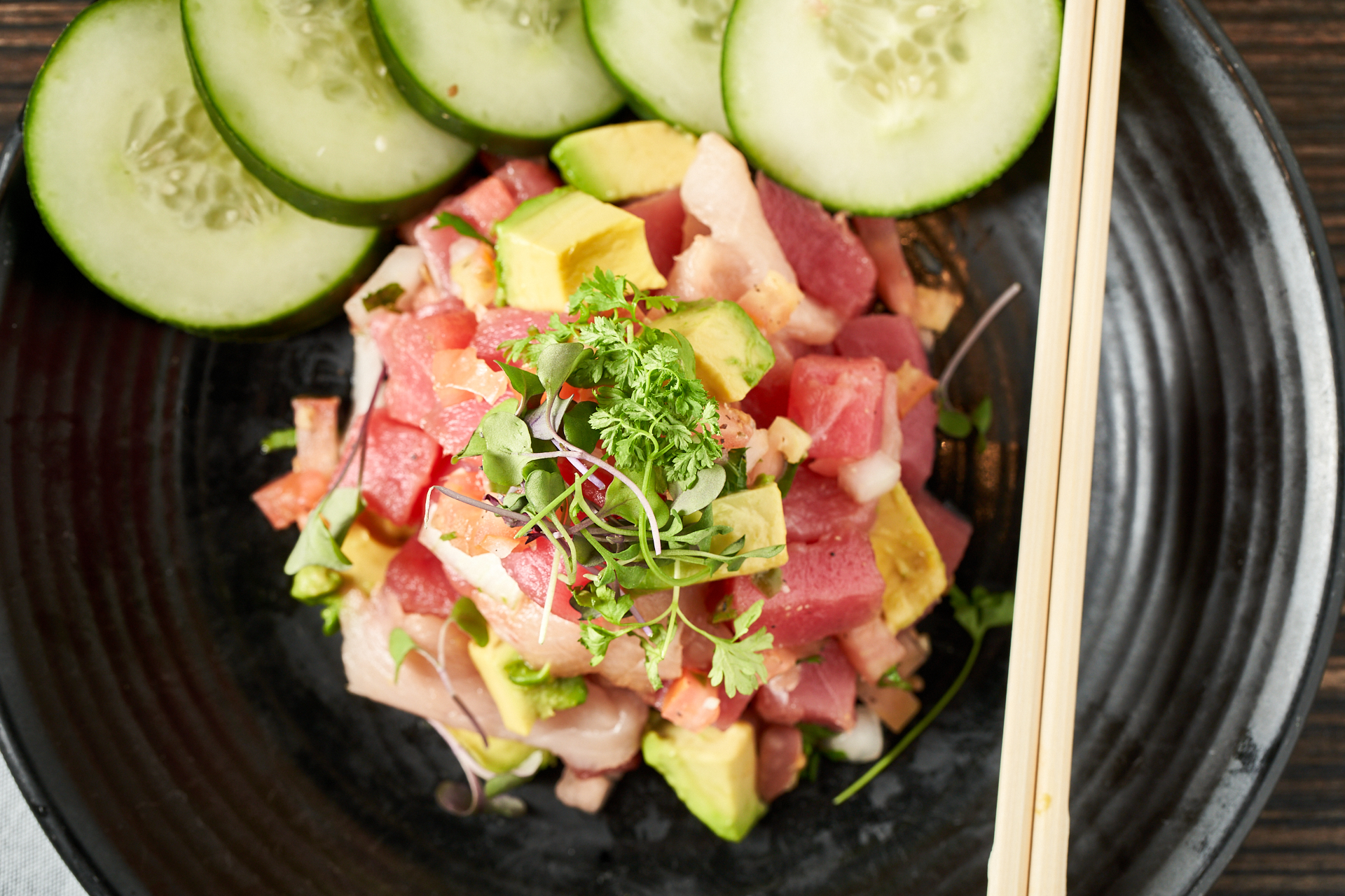 Best DFW Airport Restaurant Asian Fusion Ling & Louie's Asian Bar