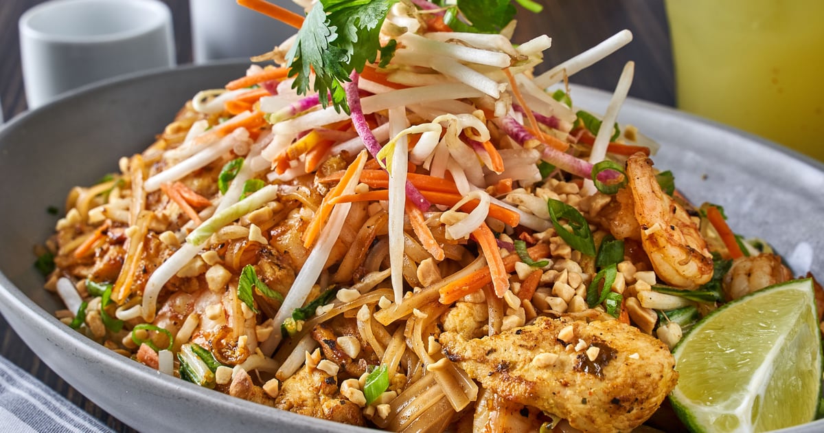 new-wave-pad-thai-lunch-menu-ling-louie-s-asian-bar-and-grill