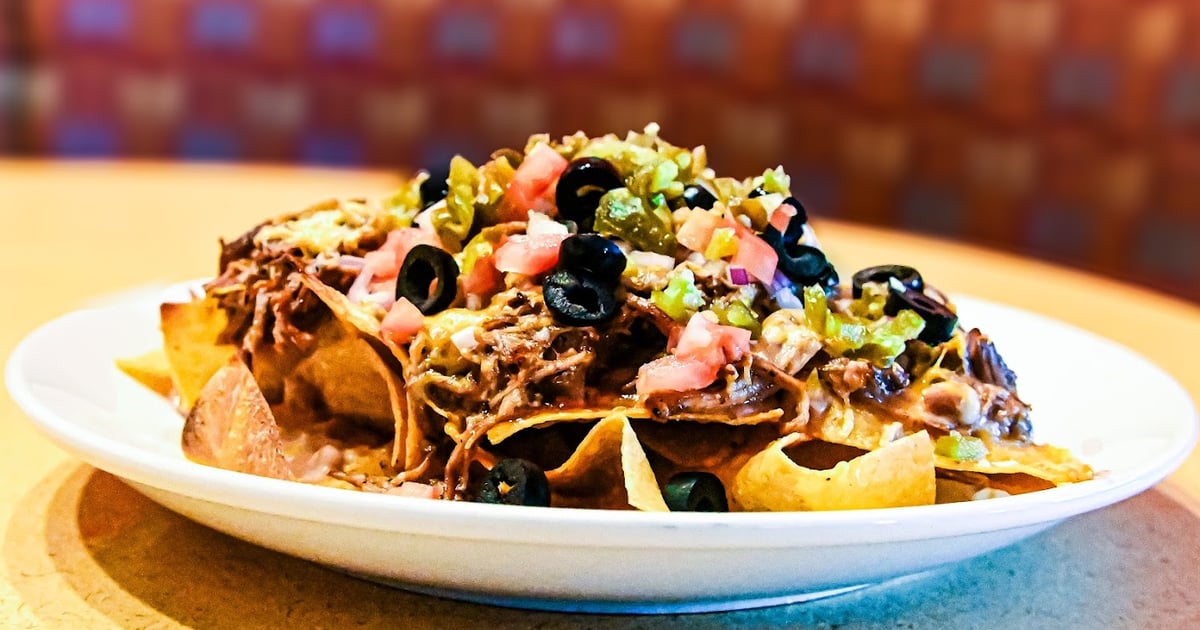 Nachos様 Loaded Nachos - Hot Tamale Mexican Grill & Bar - Mexican