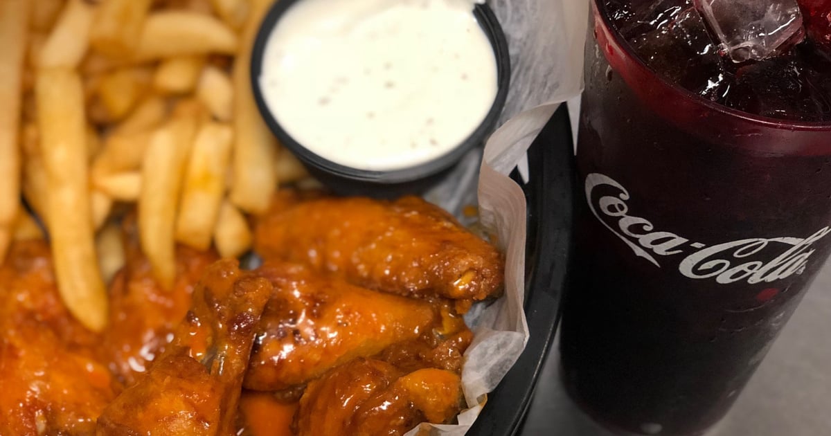 Mr. Wing Sports Grill & Bar Sports Bar in Columbus, GA